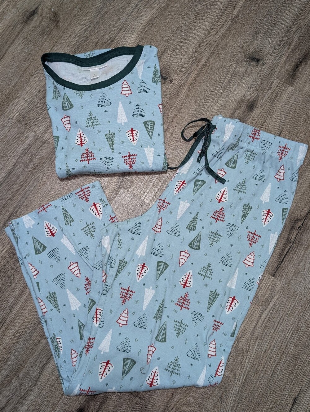 LC Lauren Conrad LG Light Blue Holiday Tree Print Long Sleeve Pajama Shirt Pants